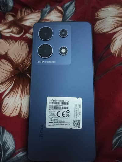 Infinix not 30  8:256 gb  one hand use  full box . no open no repair