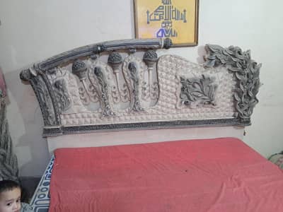 Bed Room Set Urgent Sale