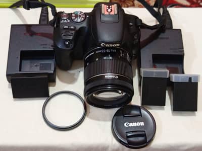 Canon 200D With 18-55mm STM 1080P Video 60fps