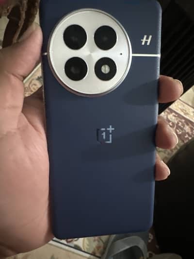 One plus 13 512gb pta approved 10/10 complete box