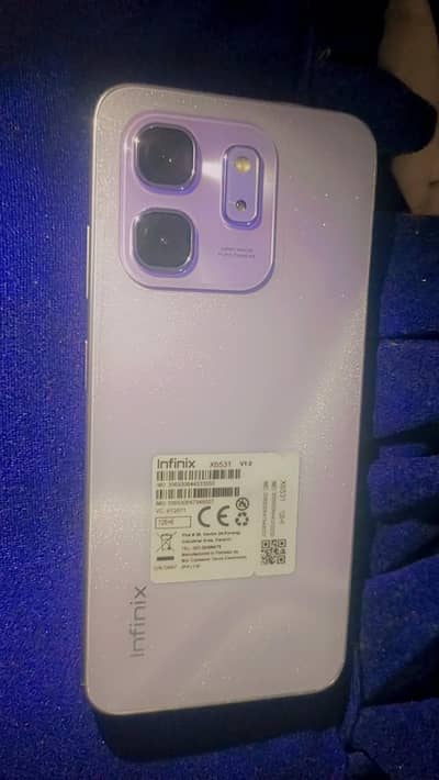 Selling a phone Infinix hot 50i