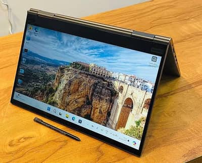 Lenovo ThinkPad X1 Yoga i5 6th generation 2 in 1 laptop