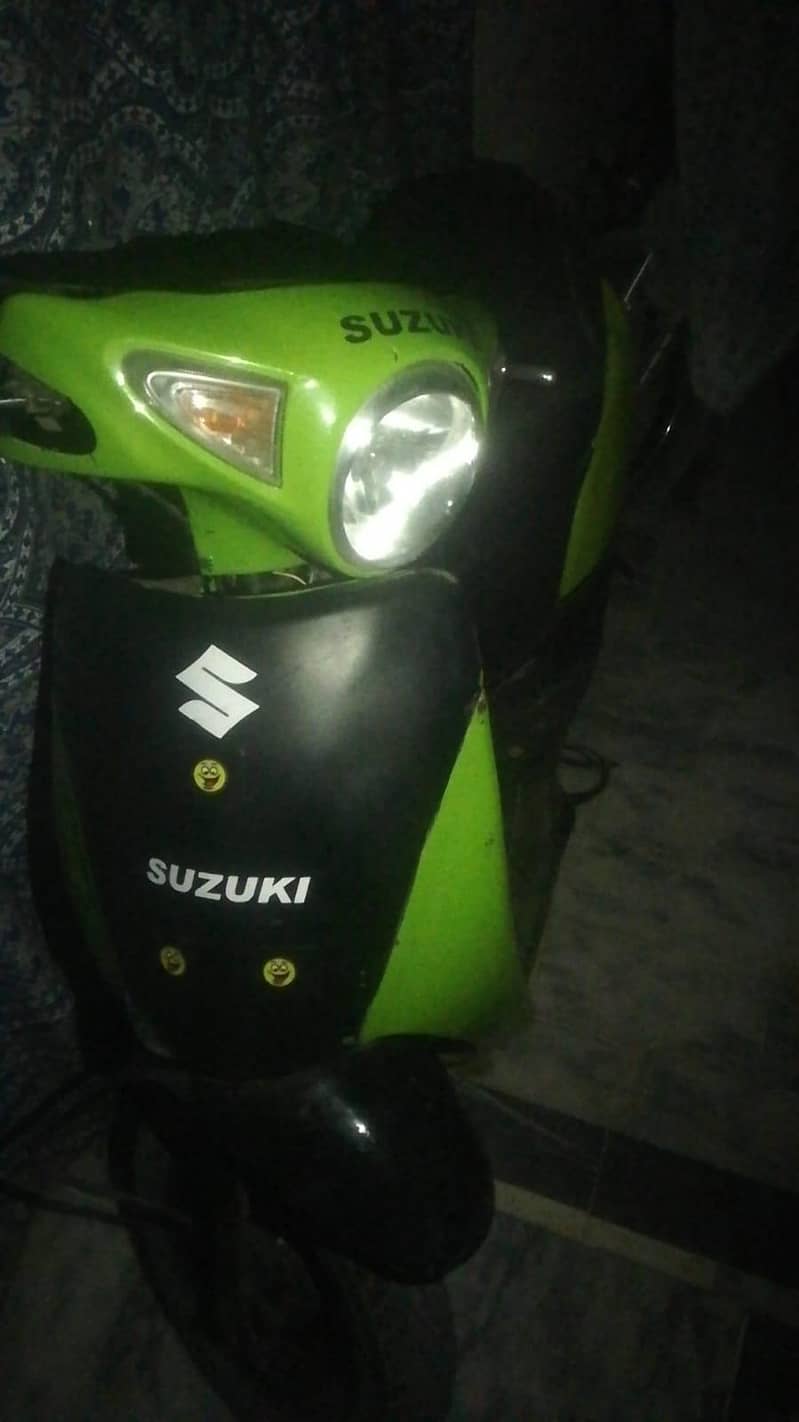 scooty 1