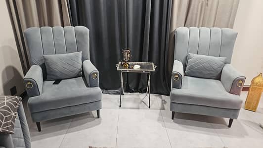 7 seater sofa set with center table