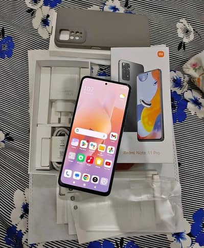 redmi Note 11 Pro 8 GB ram 128 GB memory Call and WhatsApp 03360677190