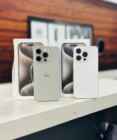 Iphone 15Pro Non Pta Factory Unlocked Natural & White Titanium