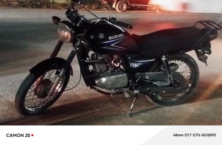 Bike 10 by 10 Ha. . . UrgEnt  sale karna haa