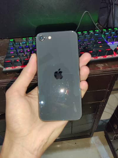Apple iPhone SE 2020