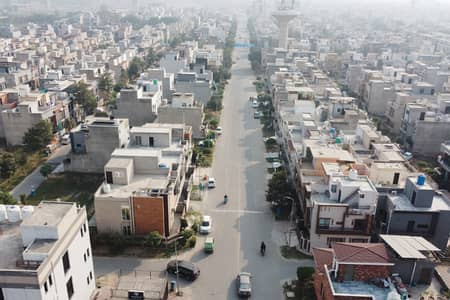 3 Marla Residential Plot in Best Part of Ali Block, Al Kabir Town Phase 2.