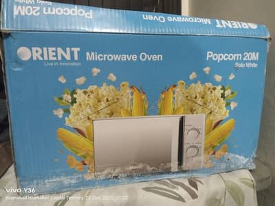 New microwave oven Popcorn 20M Solo White for sale