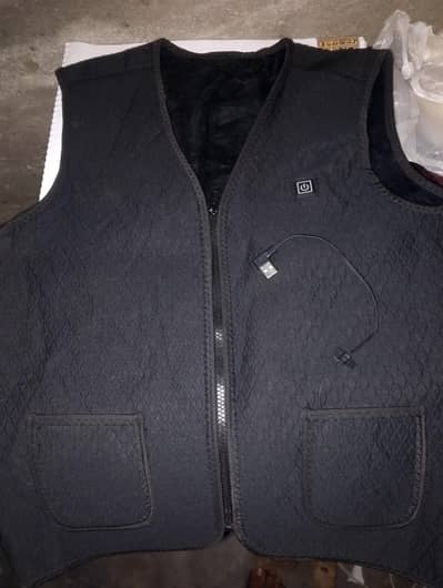 lather waskit branded and  electric heating.