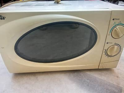 Microwave oven