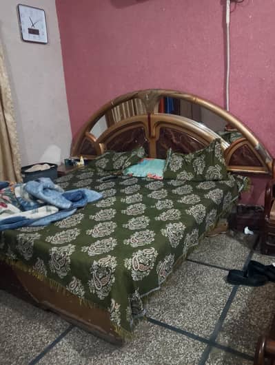 Bed Dressing with free spring matress