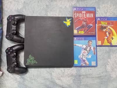 URGENTLY SELLING MY PS4