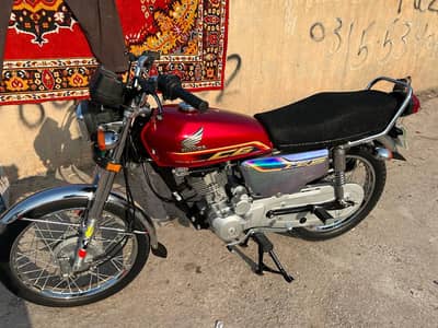 Honda 125 CG for sale my WhatsApp number 03263535112