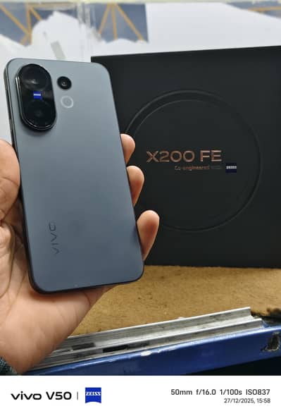 ViVO X200FE 12\512 Complete Box Condition 10/9.9999