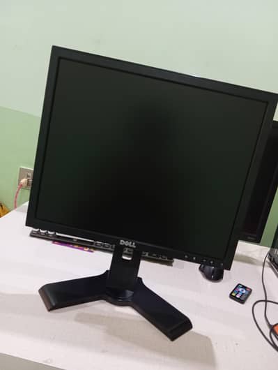 Dell 19 inches Lcd monitor