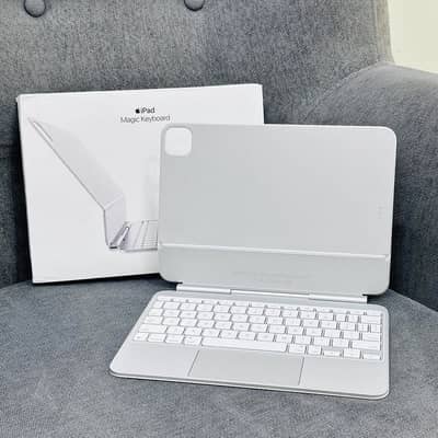 magic keyboard for ipad pro M4/M5 11 inch