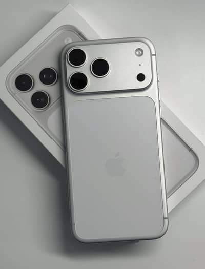 17 pro max 256 ( silver)