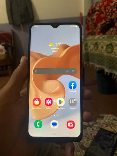 Samsung a32 6/128 with box.