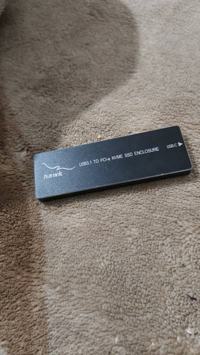 Ssd nvme 256 with case