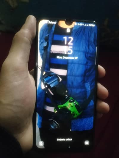 Samsung a50 4gb 128gb exchange possible