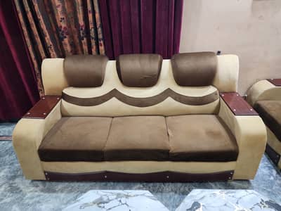 6 seater sofa set. 03425042812