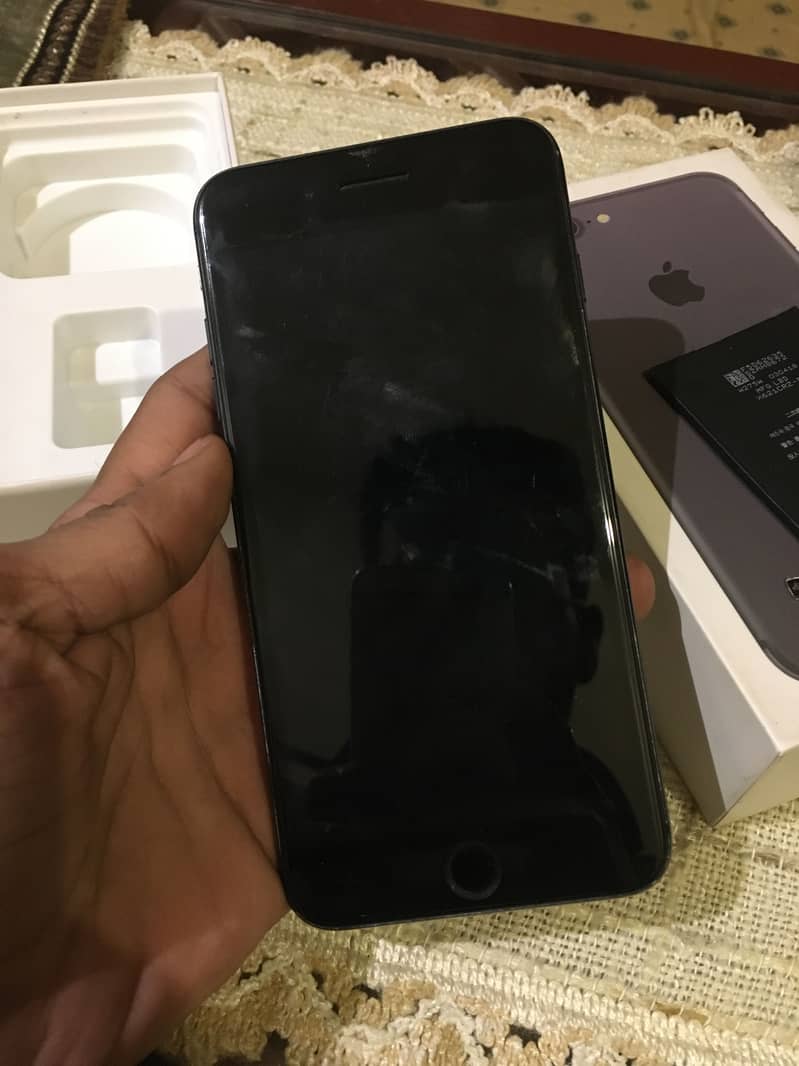 iPhone 7 Plus board dead 1