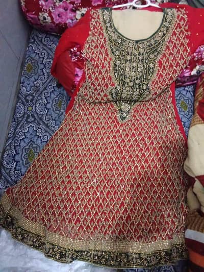 different aitem 10 sal ki bachi ka dress 1000