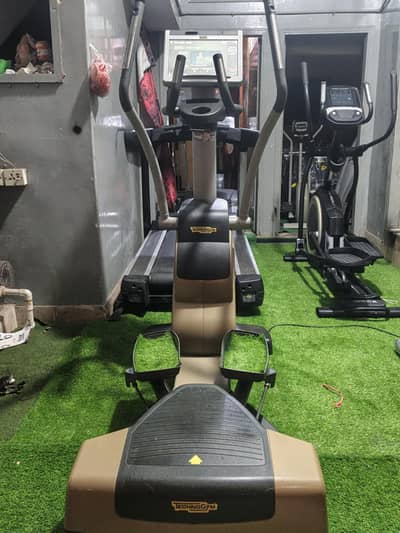 ELLIPTICAL/ TREADMILL/ DUMBBELL/ PLATES/RODS/ BENCH/SPIN BIKE