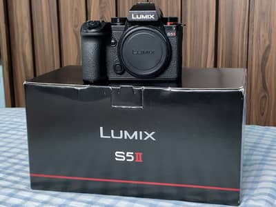Panasonic LUMIX S5II Mirrorless camera