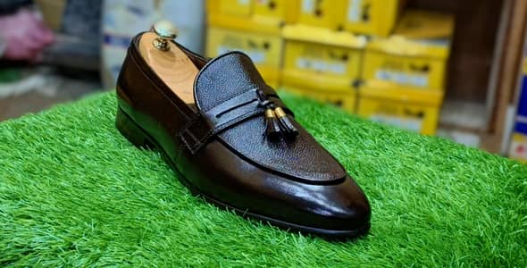 trendind footwear shoes boots