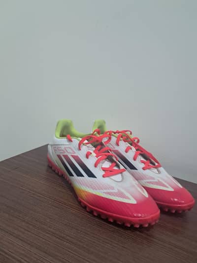 Orignal Adidas football shoes F50 uk 10.5