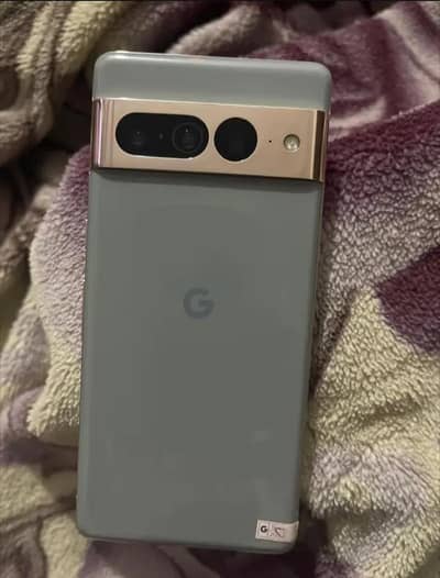 google pixel 7 pro brand like new condition
