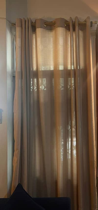 03 off white curtains in good condition