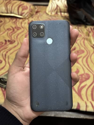 Realme c21 y
