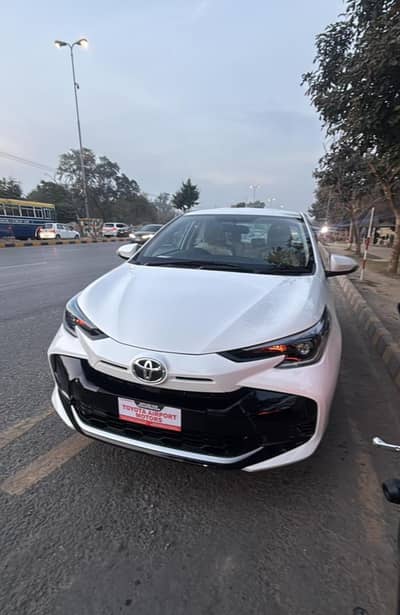 Rent car Yaris 1•3 automatic 2026 Model brand new car monthly basis