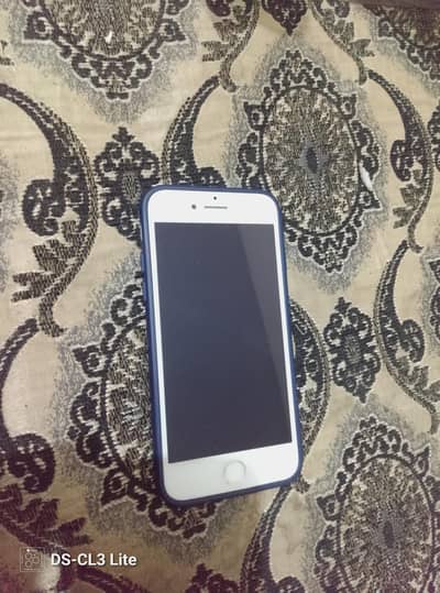 I phone 7 . . . 128gb lush condition bettry health 100%