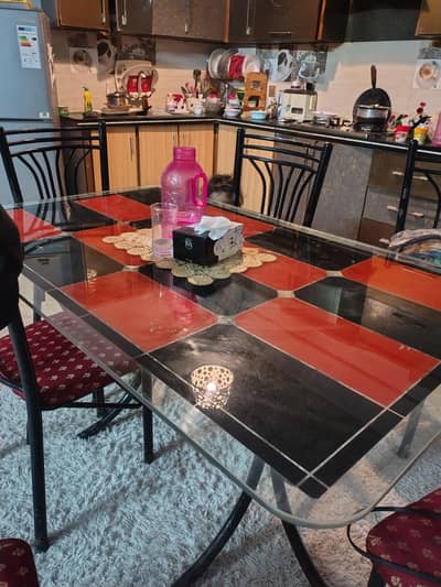 i want to sale my dinning table 12000