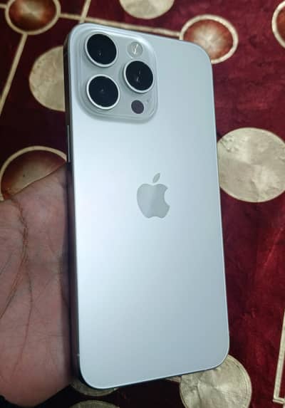 iphone 15 pro max FU