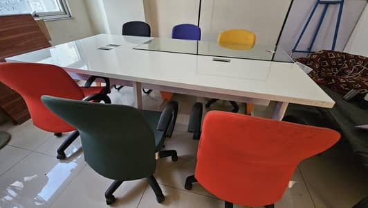 Confrence Table with 7 Chairs