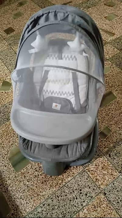 Mastela 4 in 1 baby swing/bassinet