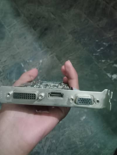 1 Gb Graphic Card
