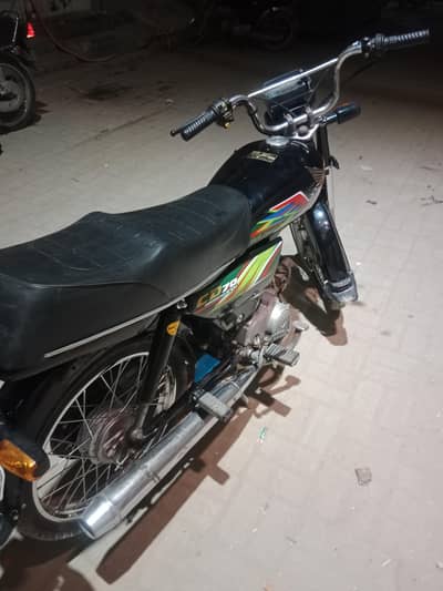 Honda cd 70 urgent sale 03/40/85/98/92/6