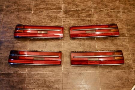 TOYOTA CRESTA / MARK II GX81 TAIL LIGHT SET OEM Rear Tail Lamps