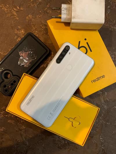 realme 6i 4/128