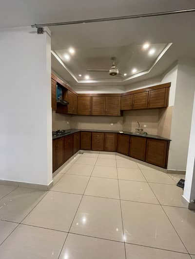 Two bed flat for rent in phase 3 bahria town Islamabad