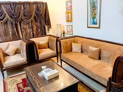 Sofa Set 5 Seater with table