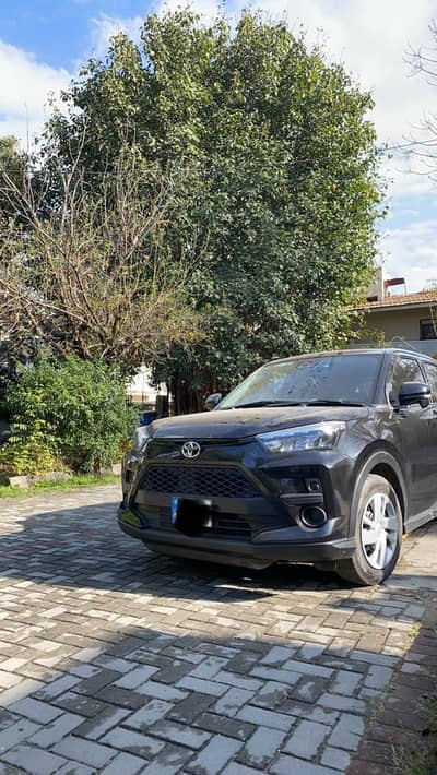 Toyota raize Xs 2021 model 2024 registered.