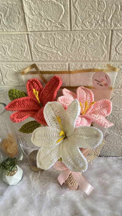 Lillies crochet bouquet